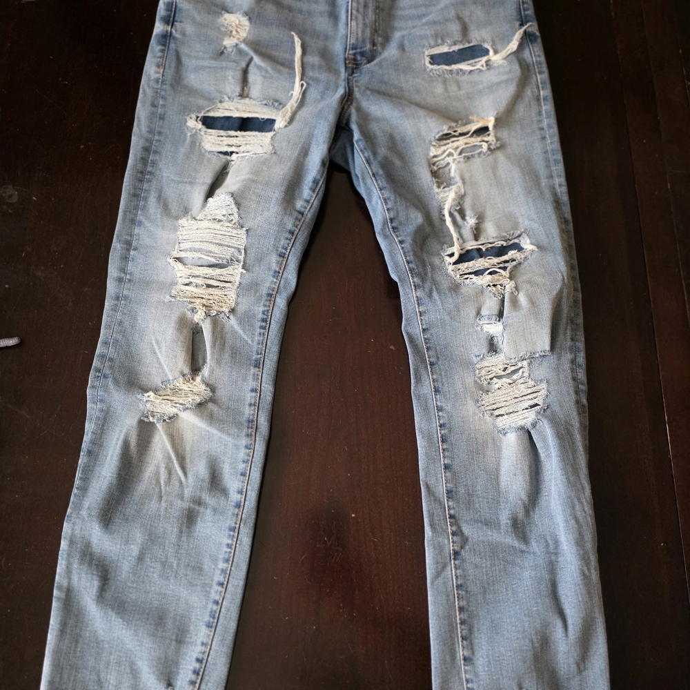 Aeropostale Light Blue Distressed Skinny Jeans